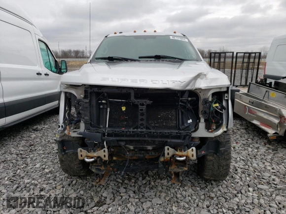 2017 Ford F-350 Platinum z VIN 1FT8W3B63HEE93093, wystawiony jako Copart lot #46731053 z przebiegiem Nie podano mil oraz . Historia ofert i sprzedaży dostępna na DreamBid. Obrazek 5.