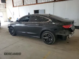 2015 Chrysler 200 Limited z VIN 1C3CCCAB0FN688507, wystawiony jako Copart lot #51295065 z przebiegiem 138 291 mil mil oraz Szkoda całkowita • Salvage title. Historia ofert i sprzedaży dostępna na DreamBid. Obrazek 2.