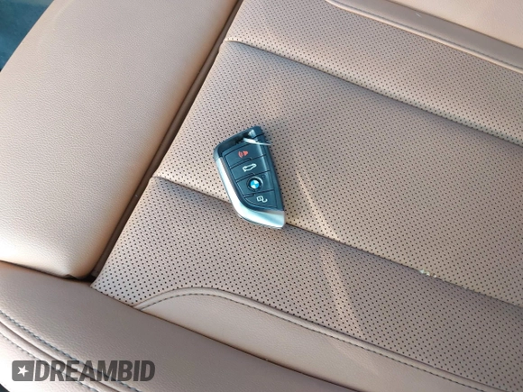 2024 BMW X3 sDrive30i with VIN WBX47DP08RN262166, listed as a IAAI auction lot 41195948 with Not Provided miles and . Bid and sale history available at DreamBid. Image 11.