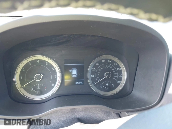 2022 Hyundai Venue SEL with VIN KMHRC8A33NU171505, listed as a IAAI auction lot 42041443 with 37,908 mi miles and . Bid and sale history available at DreamBid. Image 7.
