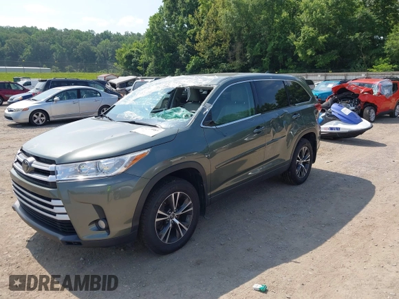 2017 Toyota Highlander LE with VIN 5TDBZRFH0HS442172, listed as a IAAI auction lot 42436089 with 95,437 mi miles and . Bid and sale history available at DreamBid. Image 6.