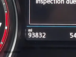 2018 Volkswagen Atlas SE с VIN 1V2DR2CA1JC587959, выставлен на аукционе IAAI как лот 42190292 с пробегом 93 832 миль миль и . История ставок и продаж доступна на DreamBid. Изображение 15.