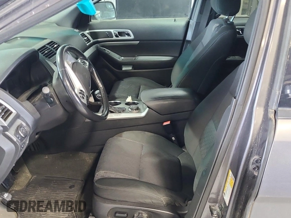 2014 Ford Explorer XLT z VIN 1FM5K8D88EGB20198, wystawiony jako IAAI lot #42410061 z przebiegiem 204 165 mil mil oraz . Historia ofert i sprzedaży dostępna na DreamBid. Obrazek 25.