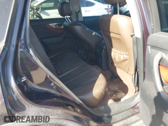 2011 Infiniti FX35 with VIN JN8AS1MW2BM140442, listed as a IAAI auction lot 41746340 with 207,569 mi miles. Bid and sale history available at carsss.com. Image 8.