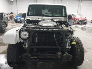 2018 Jeep Wrangler JK Unlimited Altitude with VIN 1C4BJWEG6JL847653, listed as a IAAI auction lot 41137635 with 66,177 mi miles. Bid and sale history available at carsss.com. Image 12.