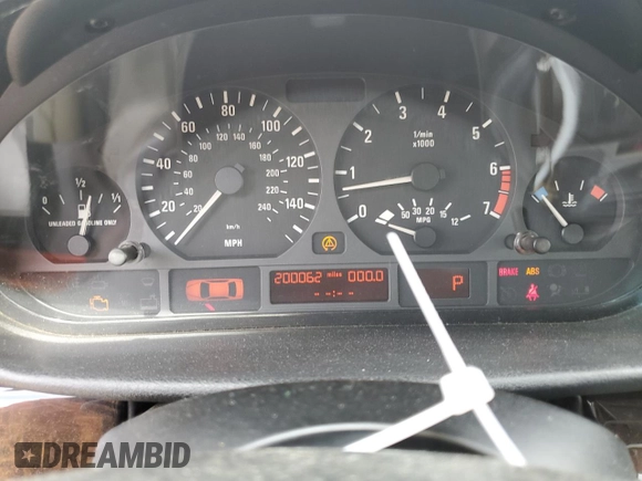 1999 BMW 3 Series 328i with VIN WBAAM5337XFR09689, listed as a Copart auction lot 65123834 with 200,062 mi miles and Clean Title. Bid and sale history available at DreamBid. Image 9.