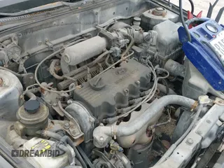 2000 Hyundai Accent z VIN KMHCF35G5YU017900, wystawiony jako IAAI lot #42063663 z przebiegiem 170 283 mil mil oraz . Historia ofert i sprzedaży dostępna na DreamBid. Obrazek 12.