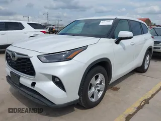 2022 Toyota Highlander LE with VIN 5TDZZRAH4NS090313, listed as a IAAI auction lot 42137543 with 81,954 mi miles and . Bid and sale history available at DreamBid. Image 18.