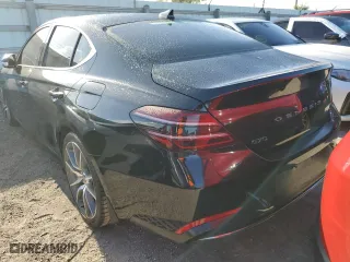 2022 Genesis G70 2.0T with VIN KMTG34TA7NU092632, listed as a Copart auction lot 49231723 with 9,076 mi miles. Bid and sale history available at carsss.com. Image 6.
