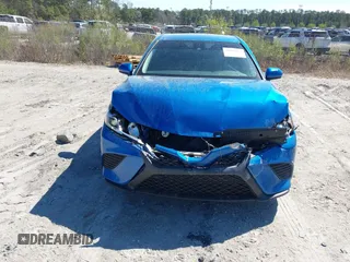 2020 Toyota Camry SE z VIN 4T1G11AKXLU371905, wystawiony jako IAAI lot #41868062 z przebiegiem 103 336 mil mil oraz . Historia ofert i sprzedaży dostępna na DreamBid. Obrazek 6.