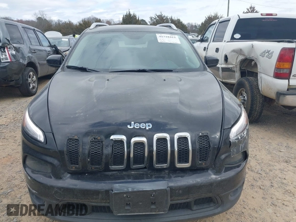 2014 Jeep Cherokee Latitude z VIN 1C4PJLCBXEW172745, wystawiony jako IAAI lot #41718415 z przebiegiem 115 777 mil mil oraz . Historia ofert i sprzedaży dostępna na DreamBid. Obrazek 12.