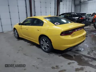 2017 Dodge Charger SXT with VIN 2C3CDXJG6HH526358, listed as a IAAI auction lot 40925068 with 140,479 mi miles and . Bid and sale history available at carsss.com. Image 3.
