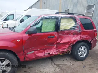 2008 Ford Escape XLT with VIN 1FMCU93138KD90369, listed as a IAAI auction lot 42430073 with Not provided miles and . Bid and sale history available at DreamBid. Image 6.