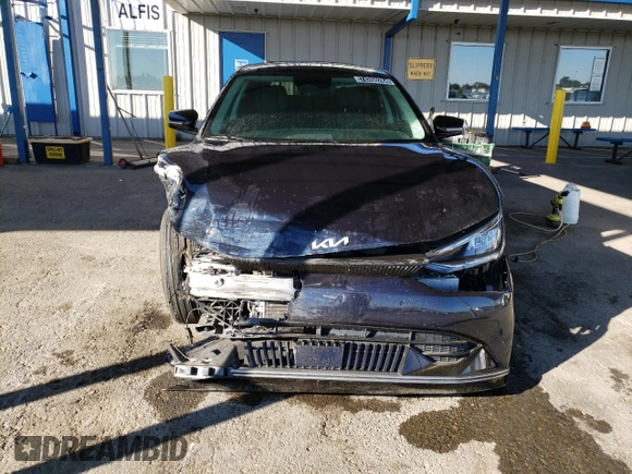 2023 Kia EV6 Wind with VIN KNDC34LA7P5609731, listed as a Copart auction lot 74350264 with 32,746 mi miles and Clean Title. Bid and sale history available at carsss.com. Image 5.