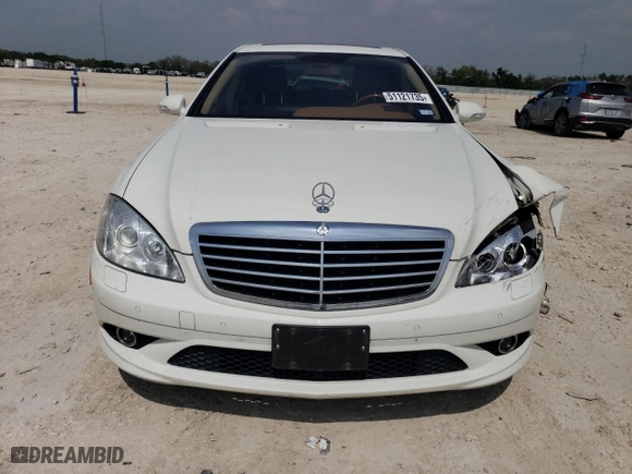 2009 Mercedes-Benz S-Class 5.5L V8 with VIN WDDNG86X59A272951, listed as a Copart auction lot 51121735 with 107,619 mi miles and Salvage Title. Bid and sale history available at carsss.com. Image 5.