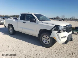 2022 Nissan Frontier S with VIN 1N6ED1CM2NN639034, listed as a Copart auction lot 86236854 with 111,371 mi miles and Clean Title. Bid and sale history available at carsss.com. Image 4.