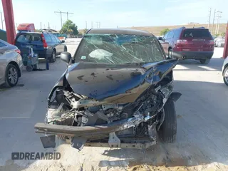2010 Nissan Versa S z VIN 3N1BC1CP2AL351420, wystawiony jako IAAI lot #42076957 z przebiegiem 209 127 mil mil oraz . Historia ofert i sprzedaży dostępna na DreamBid. Obrazek 13.
