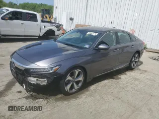 2018 Honda Accord Touring z VIN 1HGCV2F90JA031892, wystawiony jako Copart lot #55643775 z przebiegiem 47 451 mil mil oraz Szkoda całkowita • Salvage title. Historia ofert i sprzedaży dostępna na DreamBid. Obrazek 1.