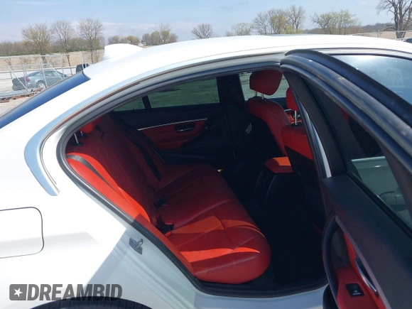 2018 BMW 3 Series 330i xDrive with VIN WBA8D9G50JNU71550, listed as a IAAI auction lot 42098935 with 45,948 mi miles and . Bid and sale history available at DreamBid. Image 8.