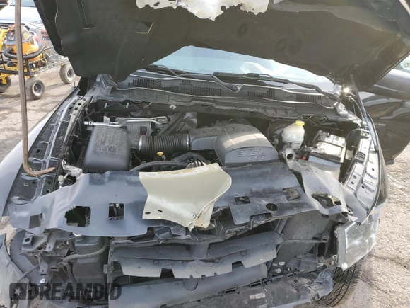 2016 Ram 1500 Express z VIN 1C6RR7FG7GS410326, wystawiony jako Copart lot #50378095 z przebiegiem 107 918 mil mil oraz Szkoda całkowita • Salvage title. Historia ofert i sprzedaży dostępna na DreamBid. Obrazek 11.