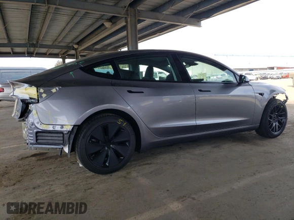 2025 Tesla Model 3 Long Range with VIN 5YJ3E1EA8SF880617, listed as a Copart auction lot 49484815 with 2,625 mi miles and Salvage Title. Bid and sale history available at DreamBid. Image 3.