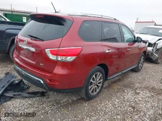 2014 Nissan Pathfinder SV with VIN 5N1AR2MNXEC661483, listed as a IAAI auction lot 41040933 with 155,144 mi miles. Bid and sale history available at carsss.com. Image 4.