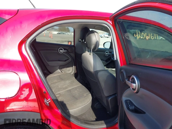 2016 FIAT 500X Easy with VIN ZFBCFYBT8GP389797, listed as a IAAI auction lot 42061611 with 121,280 mi miles and . Bid and sale history available at DreamBid. Image 8.