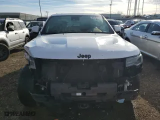 2021 Jeep Grand Cherokee SRT with VIN 1C4RJFDJ0MC548983, listed as a Copart auction lot 84048824 with 45,247 mi miles and Salvage Title. Bid and sale history available at carsss.com. Image 5.