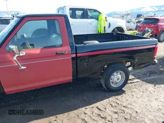 1990 Ford Ranger XLT with VIN 1FTCR10AXLUB92428, listed as a IAAI auction lot 41710370 with 31,036 mi miles. Bid and sale history available at carsss.com. Image 6.