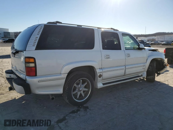 2005 Chevrolet Suburban Z71 with VIN 3GNFK16Z35G217438, listed as a Copart auction lot 43294115 with 100,353 mi miles and Salvage Title. Bid and sale history available at carsss.com. Image 3.