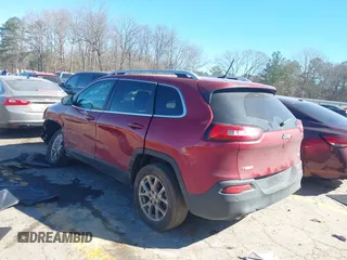 2017 Jeep Cherokee Latitude with VIN 1C4PJLCB2HW607682, listed as a IAAI auction lot 41698412 with 136,562 mi miles and . Bid and sale history available at DreamBid. Image 3.