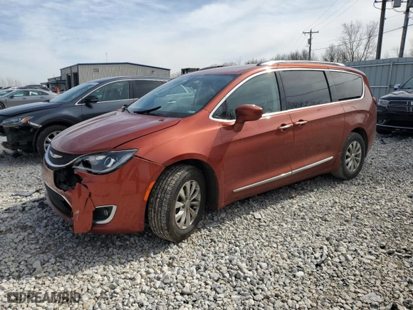 2018 Chrysler Pacifica Touring L with VIN 2C4RC1BG7JR193611, listed as a Copart auction lot 49312955 with NaN miles and Clean Title. Bid and sale history available at carsss.com. Image 1.