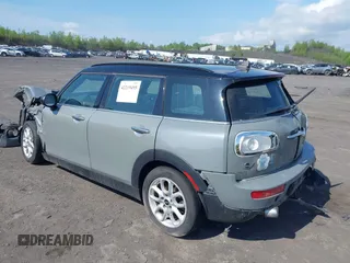 2016 MINI Clubman z VIN WMWLN5C5XG2B35049, wystawiony jako IAAI lot #42219495 z przebiegiem 142 731 mil mil oraz . Historia ofert i sprzedaży dostępna na DreamBid. Obrazek 3.