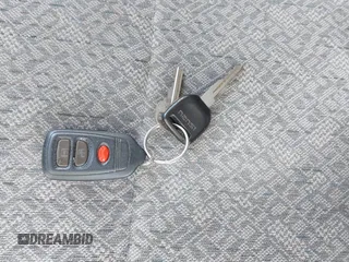 2001 Isuzu Rodeo S z VIN 4S2CK58W414357404, wystawiony jako IAAI lot #42479053 z przebiegiem Nie podano mil oraz . Historia ofert i sprzedaży dostępna na DreamBid. Obrazek 11.