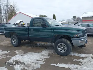 1998 Dodge 1500 with VIN 1B7HF16Z1WS597895, listed as a IAAI auction lot 41442288 with 127,073 mi miles. Bid and sale history available at carsss.com. Image 14.