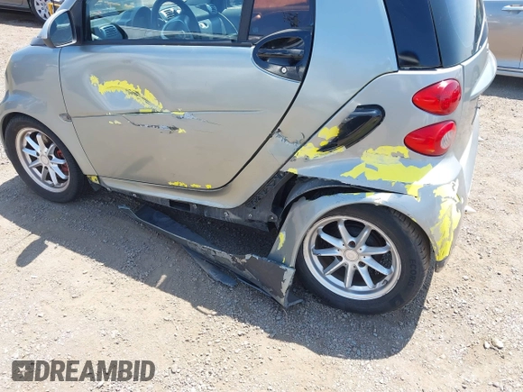 2008 Smart fortwo Pure with VIN WMEEJ31X08K139496, listed as a IAAI auction lot 42467749 with 108,787 mi miles and . Bid and sale history available at DreamBid. Image 6.