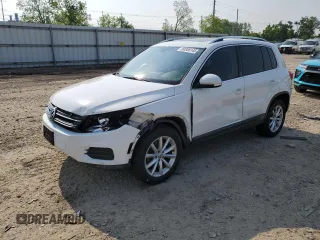 2017 Volkswagen Tiguan Wolfsburg Edition z VIN WVGSV7AX8HK016294, wystawiony jako Copart lot #60358145 z przebiegiem 129 012 mil mil oraz Czysty tytuł • Clean title. Historia ofert i sprzedaży dostępna na DreamBid. Obrazek 1.