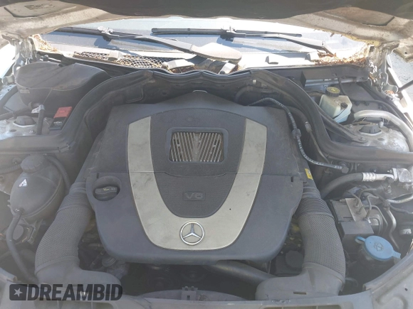 2012 Mercedes-Benz C-Class C 300 Sport with VIN WDDGF8BB2CR205819, listed as a IAAI auction lot 42074242 with 195,359 mi miles. Bid and sale history available at carsss.com. Image 10.