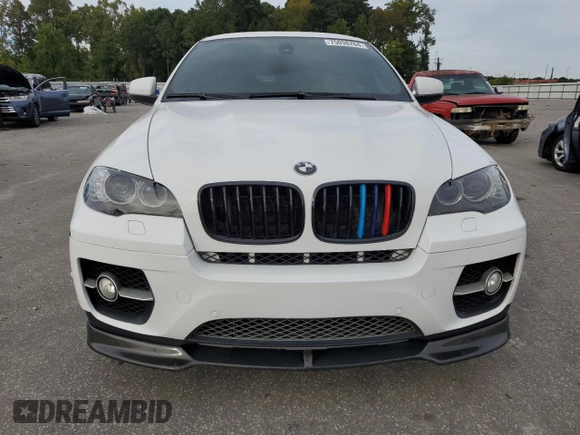 2011 BMW X6 50i with VIN 5UXFG8C51BLZ96811, listed as a Copart auction lot 75038764 with 0 mi miles and Salvage Title. Bid and sale history available at carsss.com. Image 5.