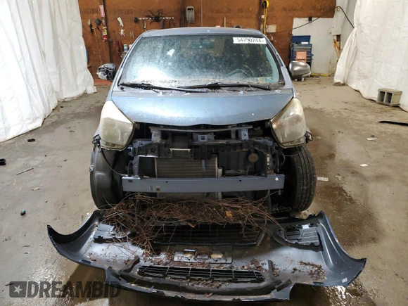 2013 Scion iQ z VIN JTNJJXB05DJ022384, wystawiony jako Copart lot #54790244 z przebiegiem Nie podano mil oraz Czysty tytuł • Clean title. Historia ofert i sprzedaży dostępna na DreamBid. Obrazek 5.