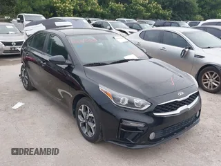 2020 Kia Forte LXS z VIN 3KPF24AD6LE257852, wystawiony jako IAAI lot #42361136 z przebiegiem 59 107 mil mil oraz . Historia ofert i sprzedaży dostępna na DreamBid. Obrazek 1.