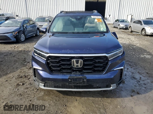 2025 Honda Pilot Elite z VIN 5FNYG1H80SB018274, wystawiony jako Copart lot #44244675 z przebiegiem Nie podano mil oraz Szkoda całkowita • Salvage title. Historia ofert i sprzedaży dostępna na DreamBid. Obrazek 5.