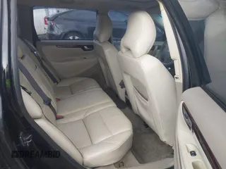 2004 Volvo V70 with VIN YV1SW59V342406457, listed as a IAAI auction lot 41806985 with 154,373 mi miles. Bid and sale history available at carsss.com. Image 8.