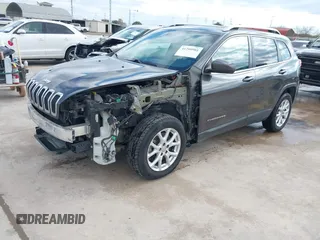2016 Jeep Cherokee Latitude with VIN 1C4PJLCS2GW190322, listed as a IAAI auction lot 41290901 with 118,513 mi miles. Bid and sale history available at carsss.com. Image 18.