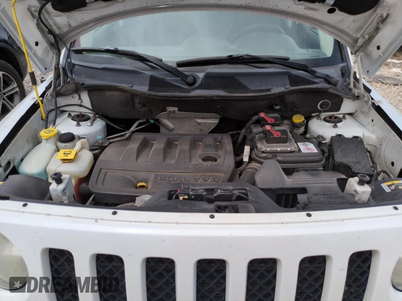 2014 Jeep Patriot Latitude с VIN 1C4NJRFB0ED760056, выставлен на аукционе Copart как лот 58931465 с пробегом 192 469 миль миль и Списание • Salvage title. История ставок и продаж доступна на DreamBid. Изображение 11.