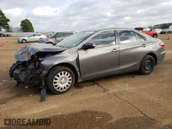 2017 Toyota Camry XLE with VIN 4T1BF1FK0HU663560, listed as a Copart auction lot 43622575 with Not Provided miles and Salvage Title. Bid and sale history available at DreamBid. Image 1.