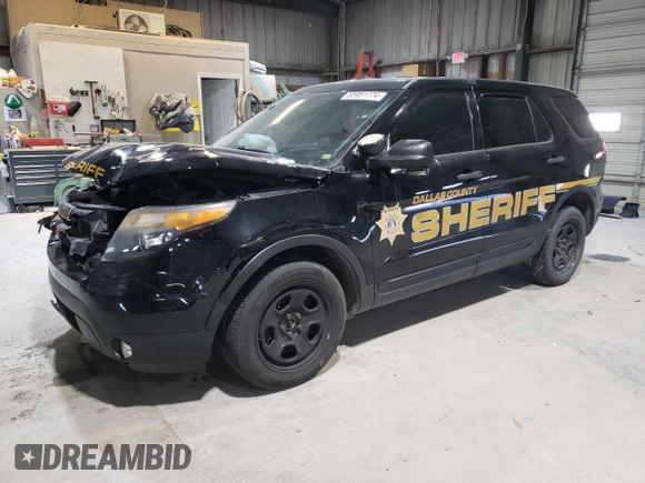 2015 Ford Utility Police Interceptor with VIN 1FM5K8AR4FGA41531, listed as a Copart auction lot 85951774 with 113,857 mi miles and Salvage Title. Bid and sale history available at carsss.com. Image 1.