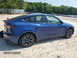 2024 Tesla Model Y Long Range with VIN 7SAYGAEE6RF202481, listed as a Copart auction lot 59208165 with 15,346 mi miles and Salvage title. Bid and sale history available at DreamBid. Image 3.