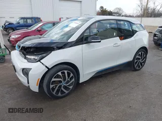 2016 BMW i3 z VIN WBY1Z2C57GV556766, wystawiony jako IAAI lot #41909815 z przebiegiem 51 291 mil mil oraz . Historia ofert i sprzedaży dostępna na DreamBid. Obrazek 2.