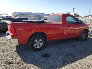 2017 Ram 1500 Tradesman z VIN 3C6JR6DG3HG687011, wystawiony jako Copart lot #49291755 z przebiegiem 70 647 mil mil oraz Czysty tytuł • Clean title. Historia ofert i sprzedaży dostępna na DreamBid. Obrazek 3.
